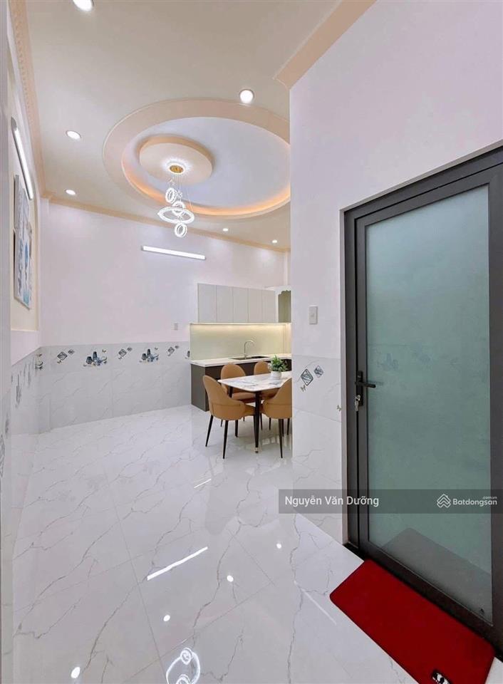 Bán nhanh! lô góc phố đặng tiến đông, ngõ thông gần phố, ô tô cách 30m, sân xe riêng, 42m2*5t