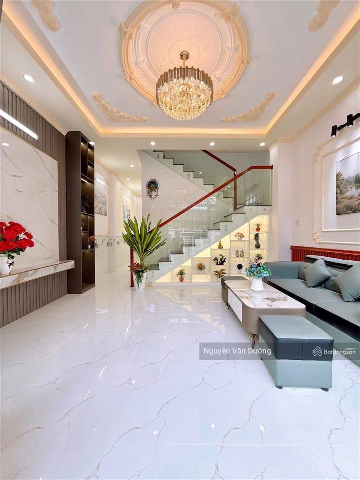 Bán nhanh! lô góc phố đặng tiến đông, ngõ thông gần phố, ô tô cách 30m, sân xe riêng, 42m2*5t