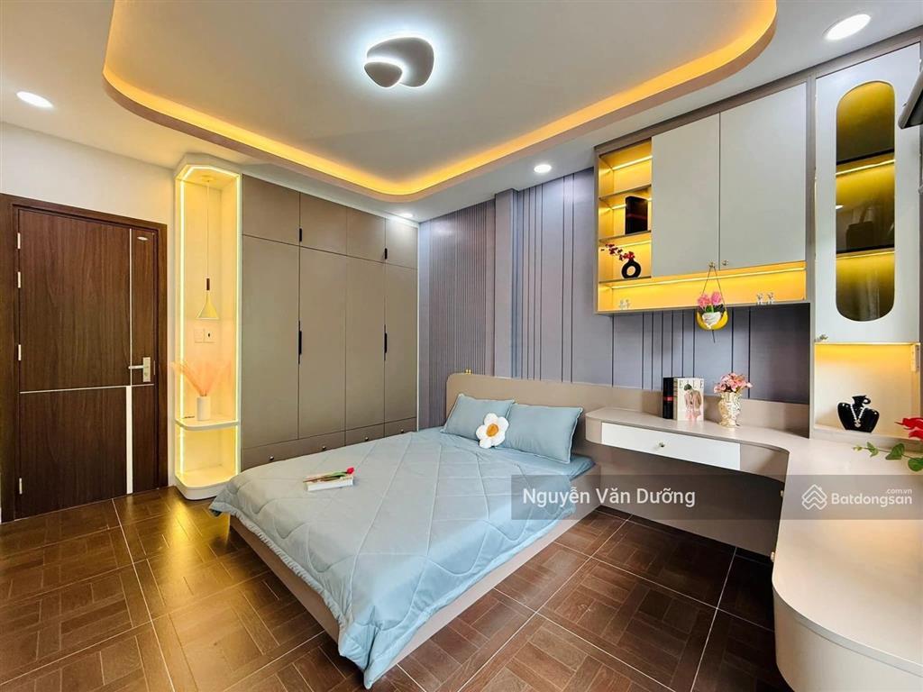 Bán gấp nhà phố thái hà  chùa bộc, ô tô đỗ cửa, ngõ rộng thoáng, dân xây ở luôn, dt 42m2*5t
