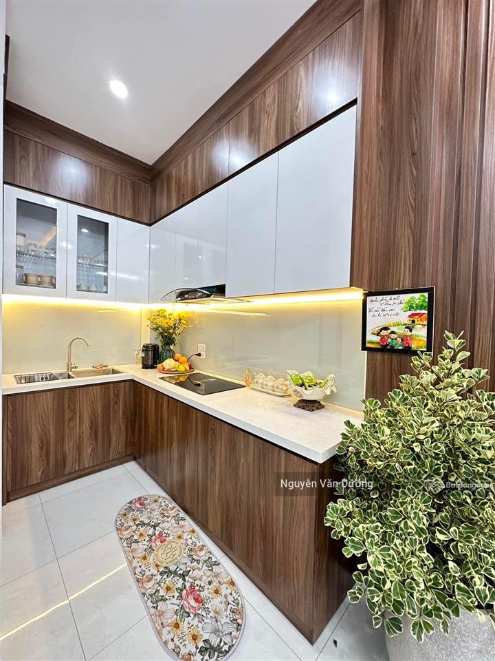 Bán gấp nhà phố thái hà  chùa bộc, ô tô đỗ cửa, ngõ rộng thoáng, dân xây ở luôn, dt 42m2*5t