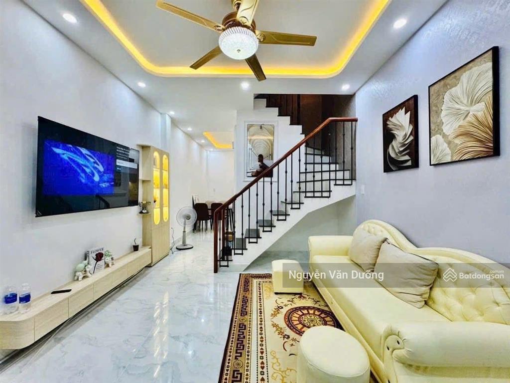 Gấp! phố trung liệt, dân xây, 2 thoáng, vf3 qua nhà, 25m ra mặt phố, ngõ thông kd, 38m2*5t, ở luôn