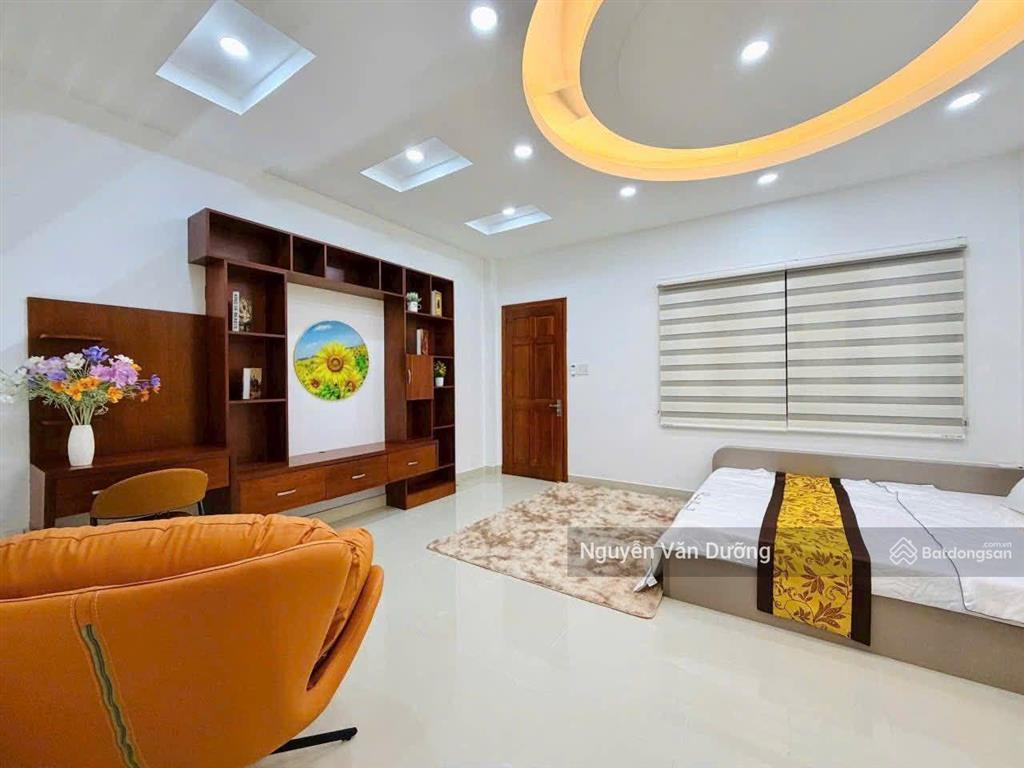 Nét! nhà riêng tam khương  đống đa 40m2 * 5 tầng, ô tô vào nhà, 3 bước ra phố, kinh doanh đỉnh