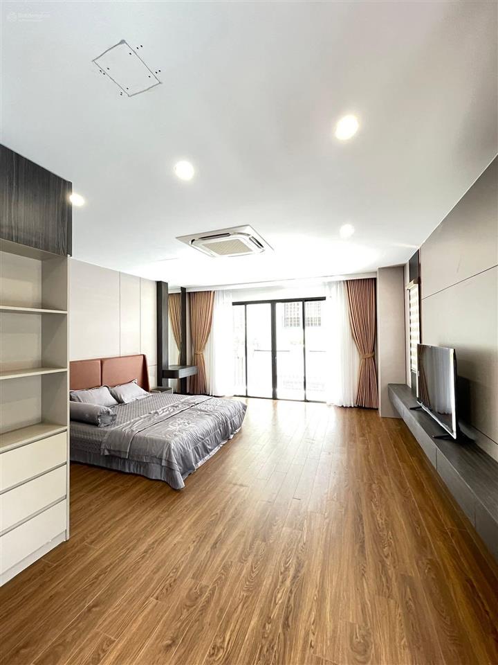 Bán nhà lô góc phố tây sơn, ngõ rộng gần đại học công đoàn, ô tô đỗ, full nt, ở ngay, 43m2*5t