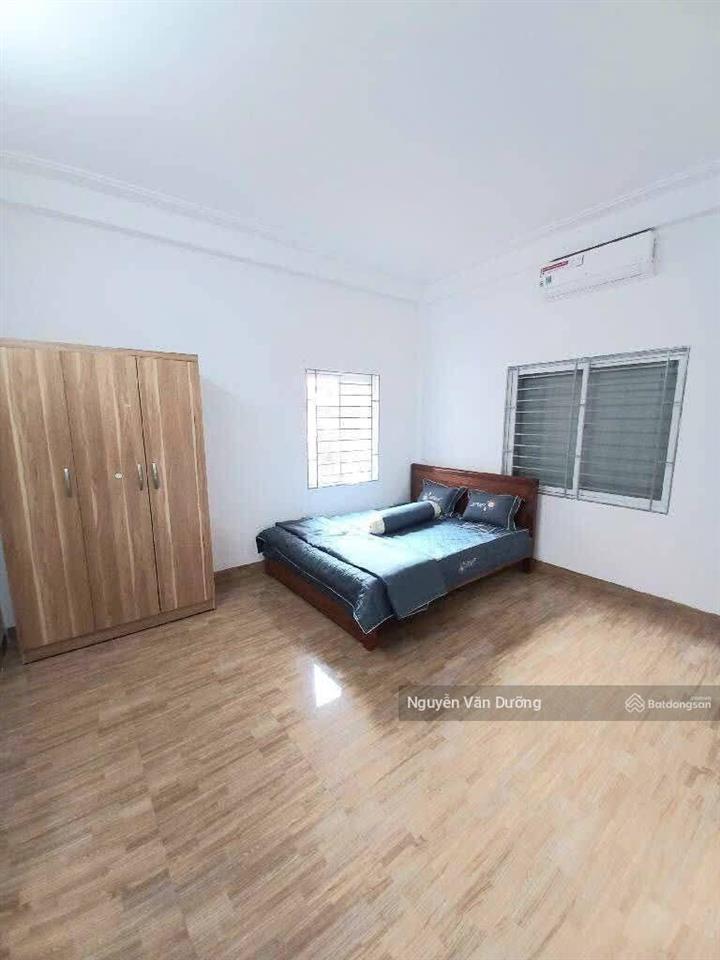 Quá hiếm! phố huỳnh thúc kháng  nguyên hồng, ngõ thông bàn cờ, nhà dân xây, gần ô tô dt 41m2*5t
