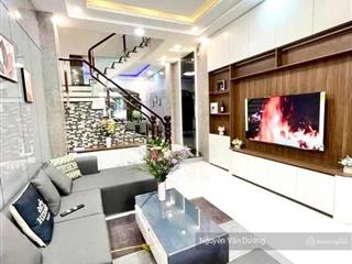 Hiếm có! nhà đường láng, ngõ thông, ba gác vào tận cửa, gần đại học lớn, sân xe riêng, dt 39m2*5t