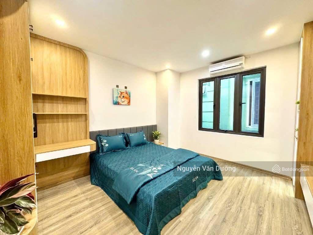 Nhà phố ngọc khánh  nguyễn chí thanh, 25m ra phố, ngõ nông thoáng, ô tô đỗ gần, dân xây, 40m2*5t