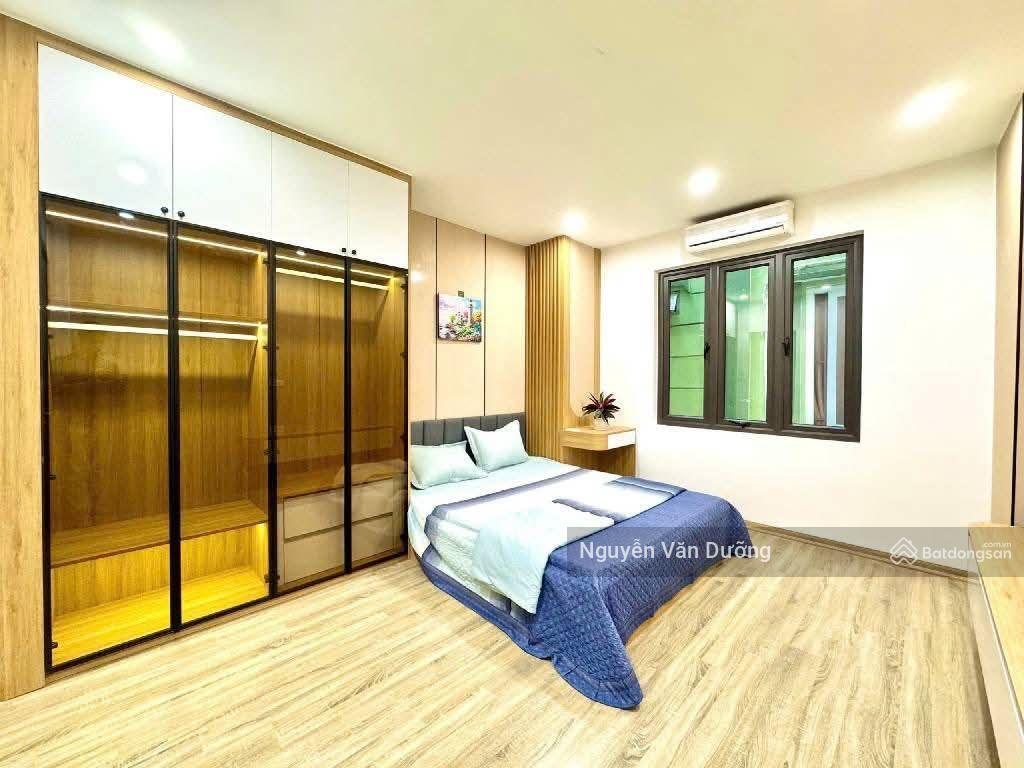 Nhà phố ngọc khánh  nguyễn chí thanh, 25m ra phố, ngõ nông thoáng, ô tô đỗ gần, dân xây, 40m2*5t