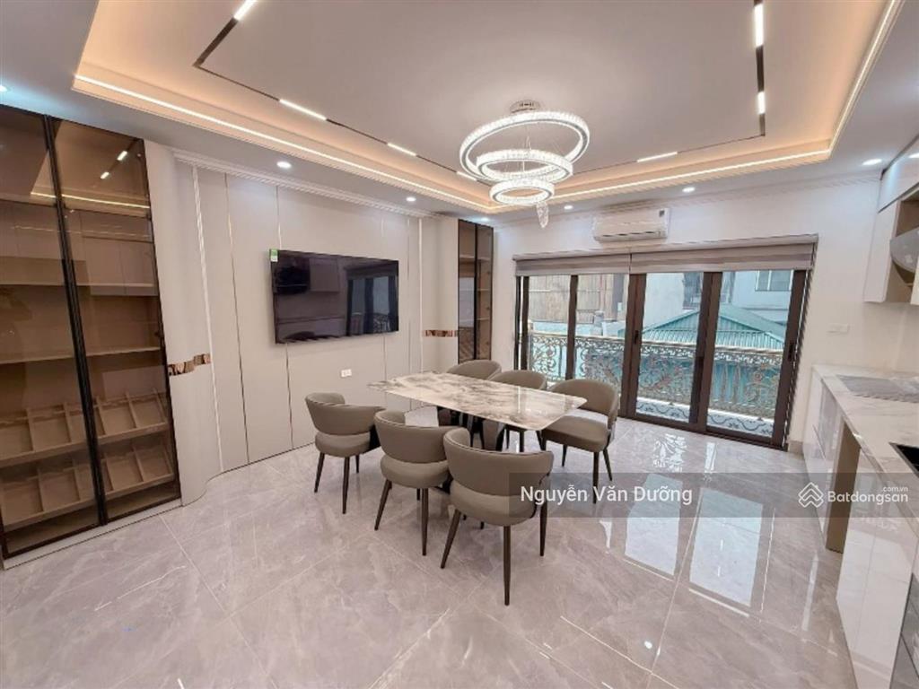 Cực đẹp! phố yên lãng, thang máy xịn, nhà mới ở ngay, cách ô tô 35m, gần phố, sổ đẹp, dt 38m2 * 6t