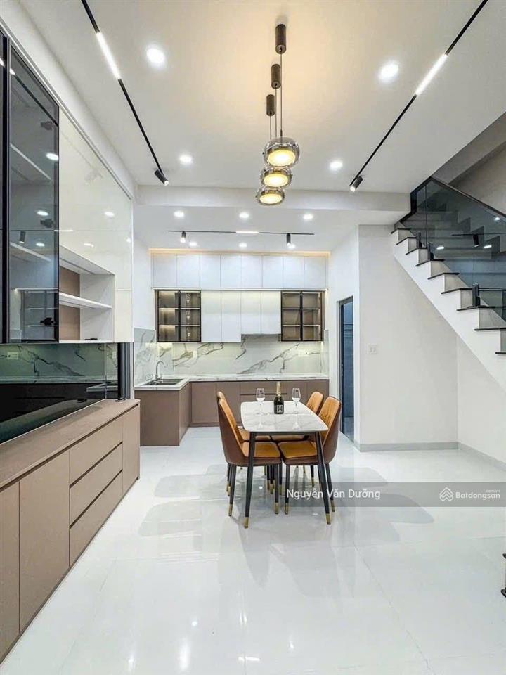 Căn nhà đáng sống tại nguyễn chí thanh, thoáng trước sau, ngõ đẹp, khu dân trí cao, dt 41m2*5t