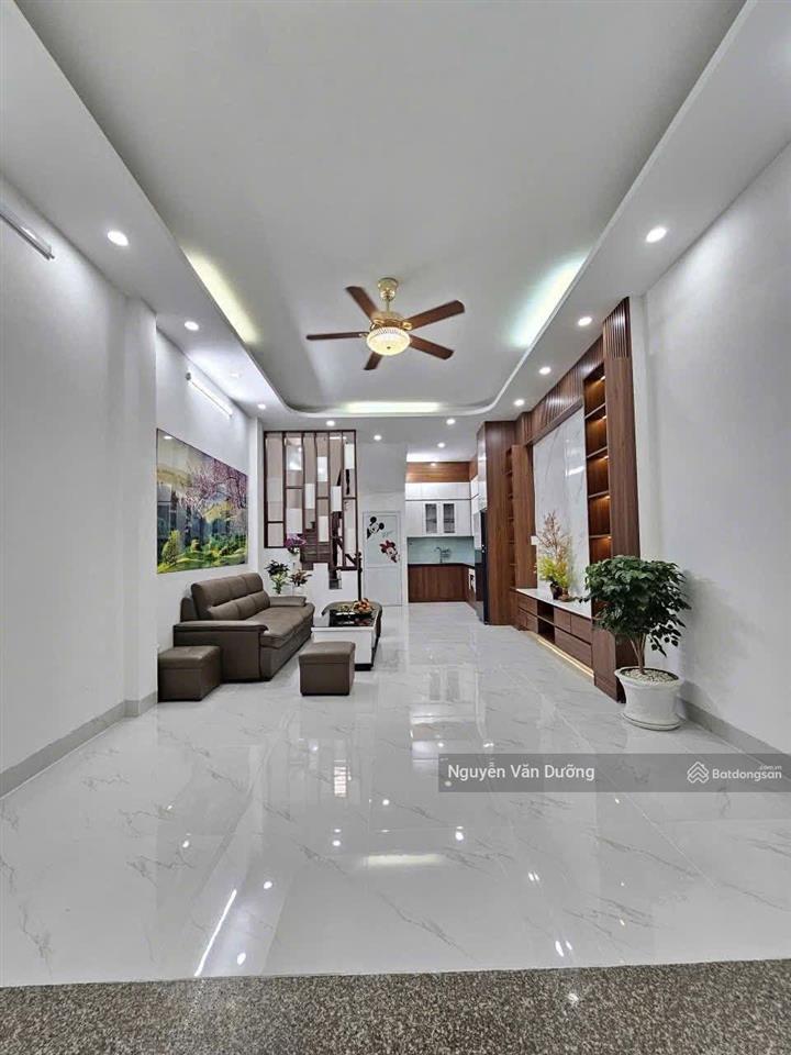 Giá hiếm khu an trạch, cát linh, nhà mới đẹp, ngõ thông ba gác, sát phố, ở ngay, dt 39m2*5t