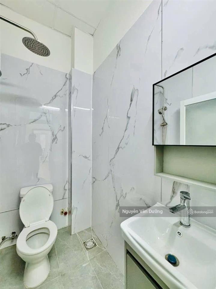 Bán nhà hoàng cầu, trần quang diệu, nhà đẹp 5 tầng, sát phố, ô tô gần, tiện ích đầy đủ, dt 38m2*5t
