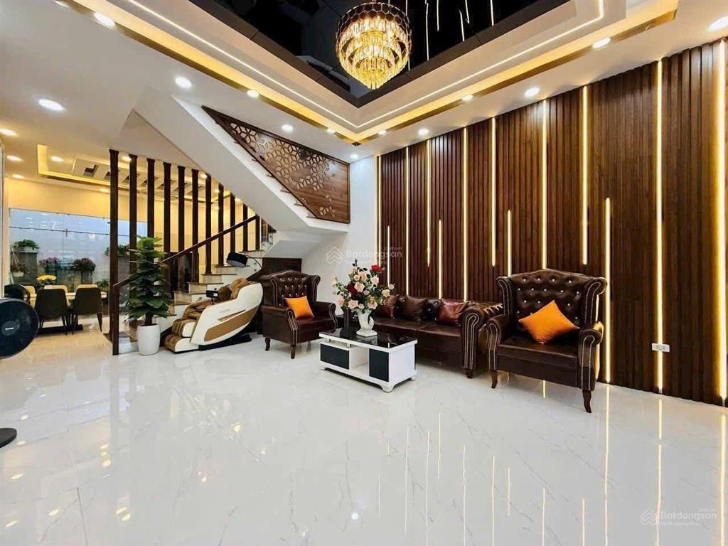 Quá đẹp! nhà đẹp phố nguyễn văn tuyếtthái hà, ngõ thông thoáng, ô tô đỗ gần, 44m2*5t, nhỉnh 8tỷ