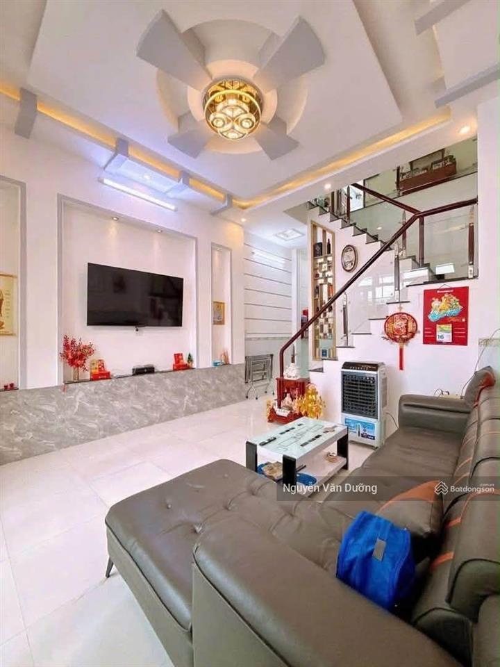 Bán gấp! nhà riêng phố đặng tiến đông, 2 thoáng, mặt ngõ thông, gần hồ, ô tô cách 20m, 39m2 * 5t