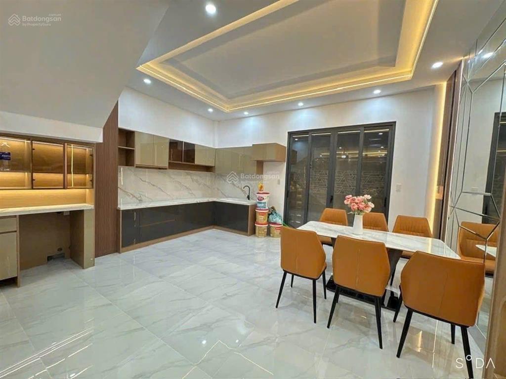 Có 102! nhà phố nguyễn công hoan thông ngọc khánh, ba gác đua, dân xây chắc chắn, dt 41m2 *5t