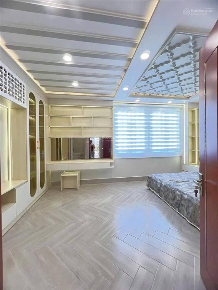 Có 102! nhà phố nguyễn công hoan thông ngọc khánh, ba gác đua, dân xây chắc chắn, dt 41m2 *5t
