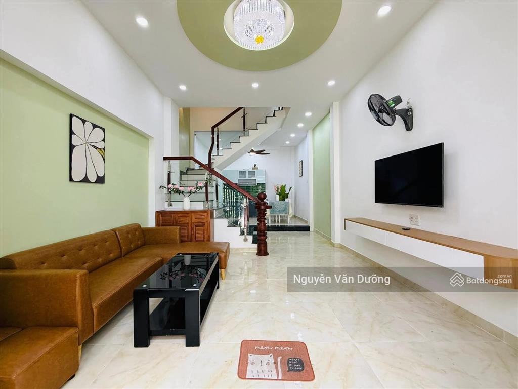 Gấp! phố giảng võ, ngọc khánh, ngõ sát ô tô, thông thoáng, gần hồ, dân xây ở sướng, 40m2*5t
