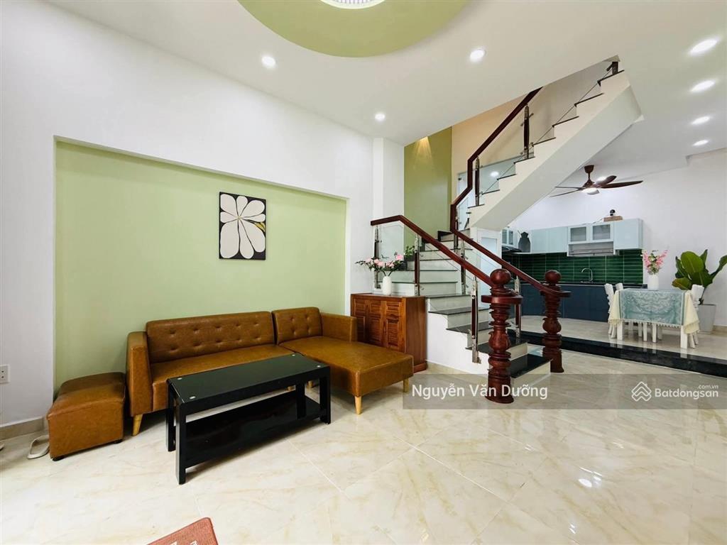 Gấp! phố giảng võ, ngọc khánh, ngõ sát ô tô, thông thoáng, gần hồ, dân xây ở sướng, 40m2*5t