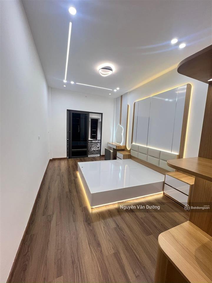 Giá mềm! nhà riêng nguyễn lương bằng, gần ô tô, ngõ ba gác thông, 2 thoáng, sân xe, ko qh, 40m2*5t