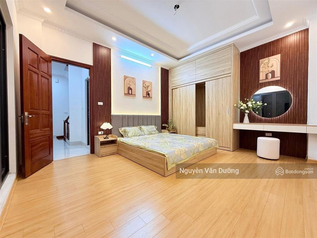 Ngõ thoáng vị trí đỉnh! nhà riêng đông tác, sát ô tô tránh, sân xe riêng, ko quy hoạch, dt 40m2*6t