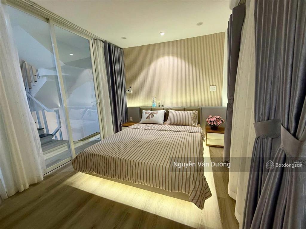 Phải nhanh! nhà phố láng hạ, ngõ thông gần phố, cách ô tô 30m, pháp lý sạch, sân xe, 42m2 * 5t