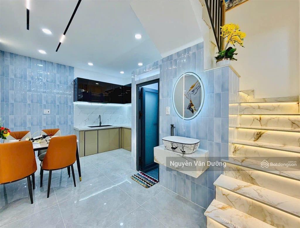 Khó tìm! nhà chùa bộc  thái hà, ngõ thông, gần phố, 35m ô tô tránh, dân xây ở ngay, ko qh, 40m2*5t