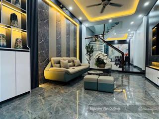 Giá mềm! tôn đức thắng  cát linh, nhà đẹp 2 thoáng, ngõ nông gần phố, cách ô tô 25m, 40m2*5t