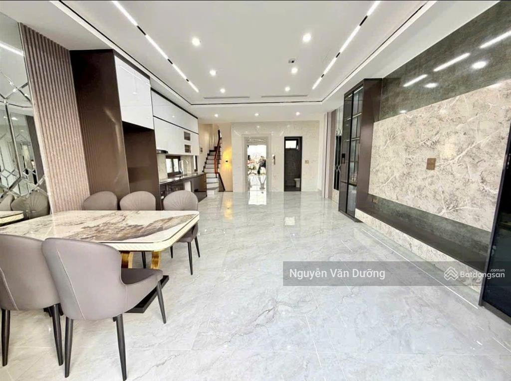Quá hiếm xã đàn, 39m2 x 6t, thang máy xịn, nhà đẹp dân xây, ở ngay, ngõ thông kinh doanh, ô tô gần