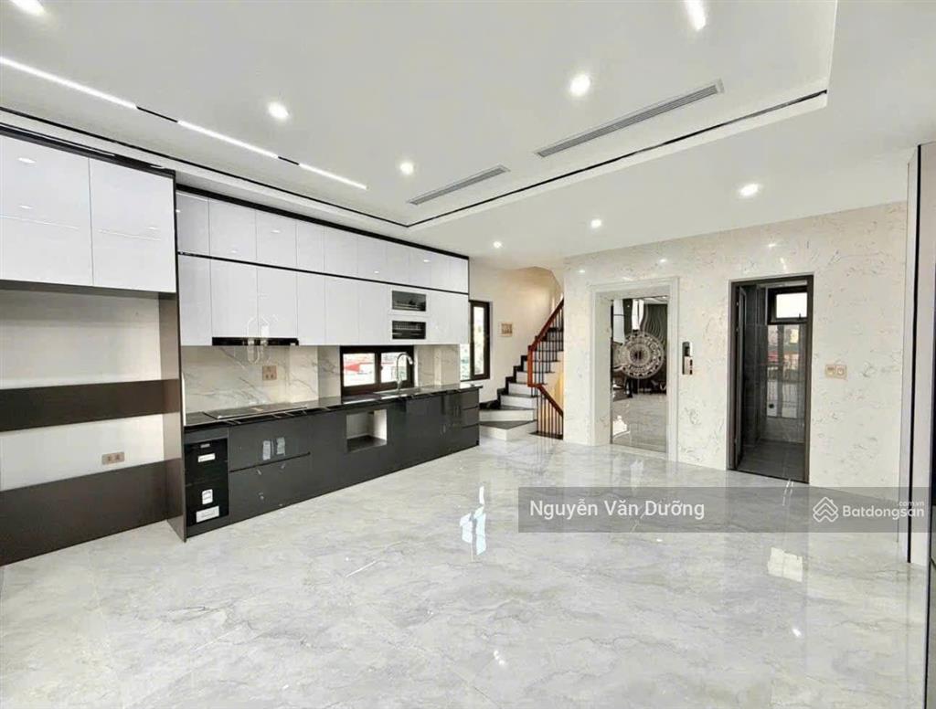 Quá hiếm xã đàn, 39m2 x 6t, thang máy xịn, nhà đẹp dân xây, ở ngay, ngõ thông kinh doanh, ô tô gần