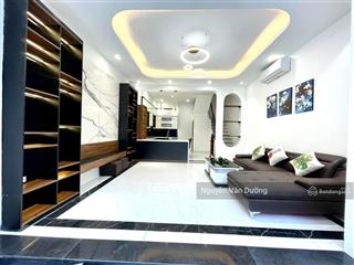 Giá tốt! phố nguyễn ngọc vũ, 2 thoáng ở ngay, cách ô tô 20m, sát mặt phố, sân xe riêng, 40m2*5t