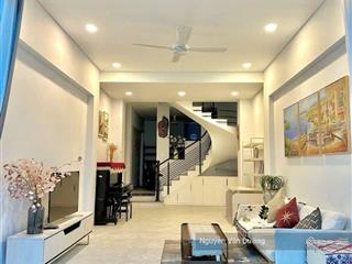 Mặt ngõ thái thịnh, lô góc 2 mặt thoáng, ô tô đỗ gần, nhà dân xây đẹp, ngõ thoáng, sổ đẹp, 40m2*5t