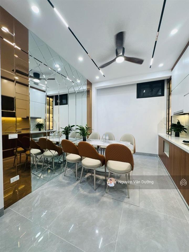 Giảm mạnh! nhà 2 thoáng phố tây sơn, ô tô đỗ, ngõ thông tứ phía, nhà dân xây, sân xe, 41m*5t