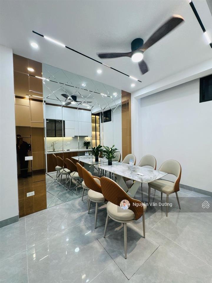 Giảm mạnh! nhà 2 thoáng phố tây sơn, ô tô đỗ, ngõ thông tứ phía, nhà dân xây, sân xe, 41m*5t