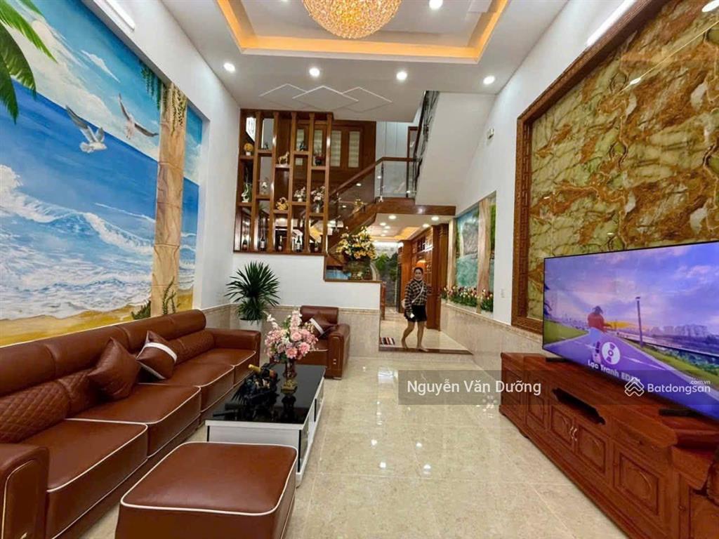 Rẻ quá! lô góc 3 thoáng, nhà phố thái thịnh, ô tô đỗ cổng, ngõ thông ở/cho thuê, dân xây, 43m²*5t