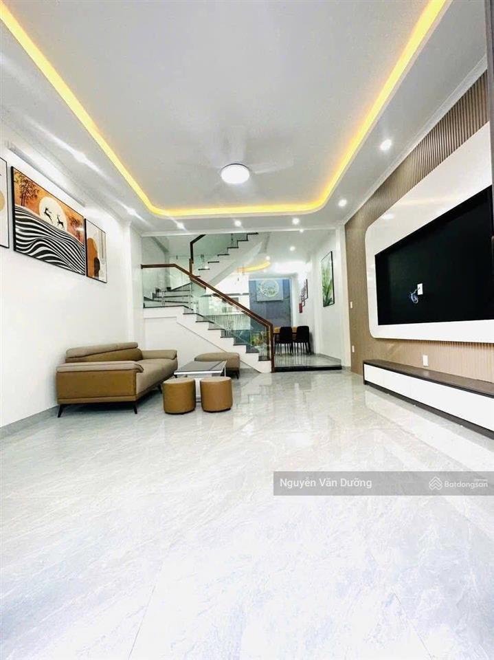 Nhanh chân! nhà phố giảng võ, ngõ ô tô, thông thoáng, gần hồ, dân xây ở sướng, 41m2*5t, nhỉnh 8 tỷ
