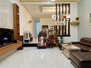 Hot! phố tây sơn, 40m ra phố, 2 thoáng, gần hồ, ngõ 3 gác thông, nhà dân xây, 38m2*5t, nhỉnh 7 tỷ