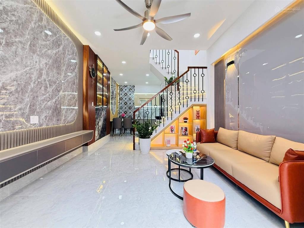 Tin chuẩn! lô góc cát linh, ngõ thông kinh doanh, cách ô tô 50m, 2 thoáng, mới đẹp ở ngay, 40m2*5t