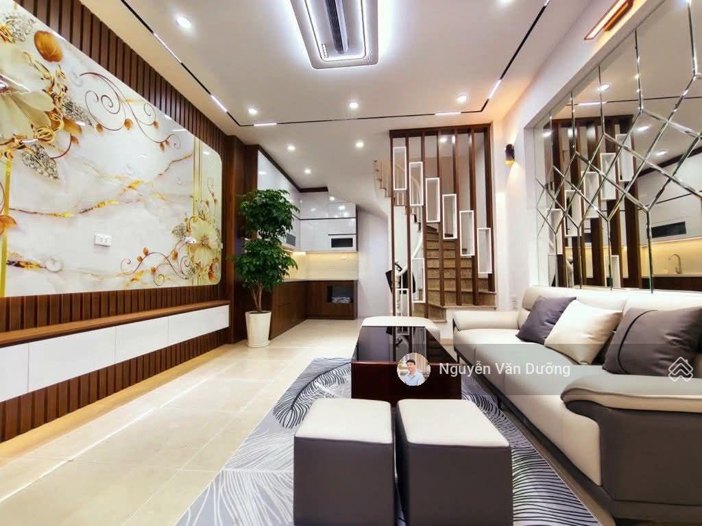 Giảm sâu! phố nguyễn chí thanh, ngõ thông, sát phố, ba gác tránh, sổ đẹp nở hậu, 39m2*5t, nhỉnh 7tỷ
