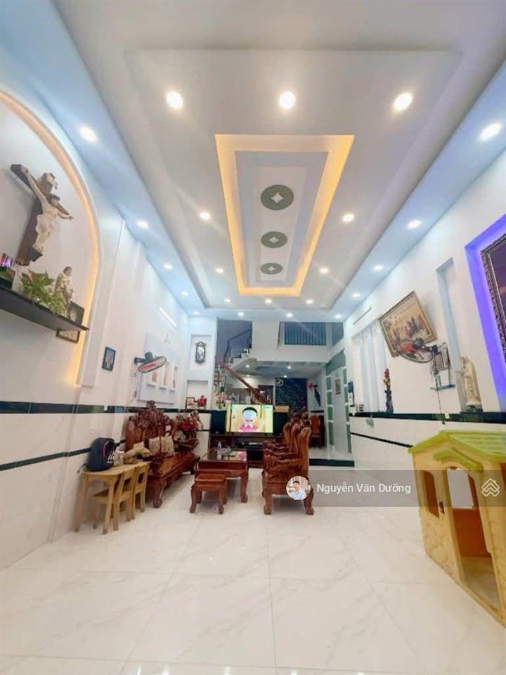 Hơn 7 tỷ có phố giảng võ, lô góc 2 thoáng, dân xây ở ngay, ngõ nông thoáng, gần ô tô, 40m2*5t