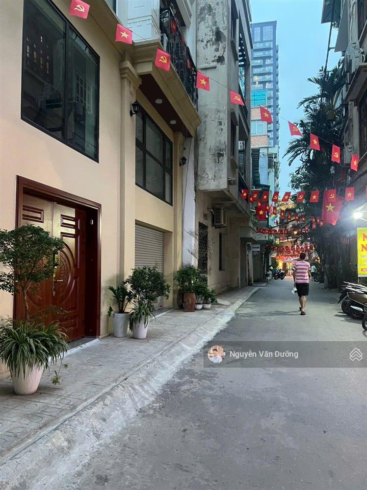Giảm sốc! nhà riêng thịnh quang, 2 thoáng, 1p ra phố, nhà dân xây chắc chắn, sổ vuông đẹp 40m2 * 5t
