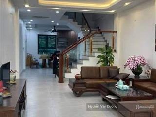 Rẻ quá! nhà đẹp đường láng, full nt, ba gác đỗ, ngõ thông, sân xe riêng, ko quy hoạch, dt 39m2*5t