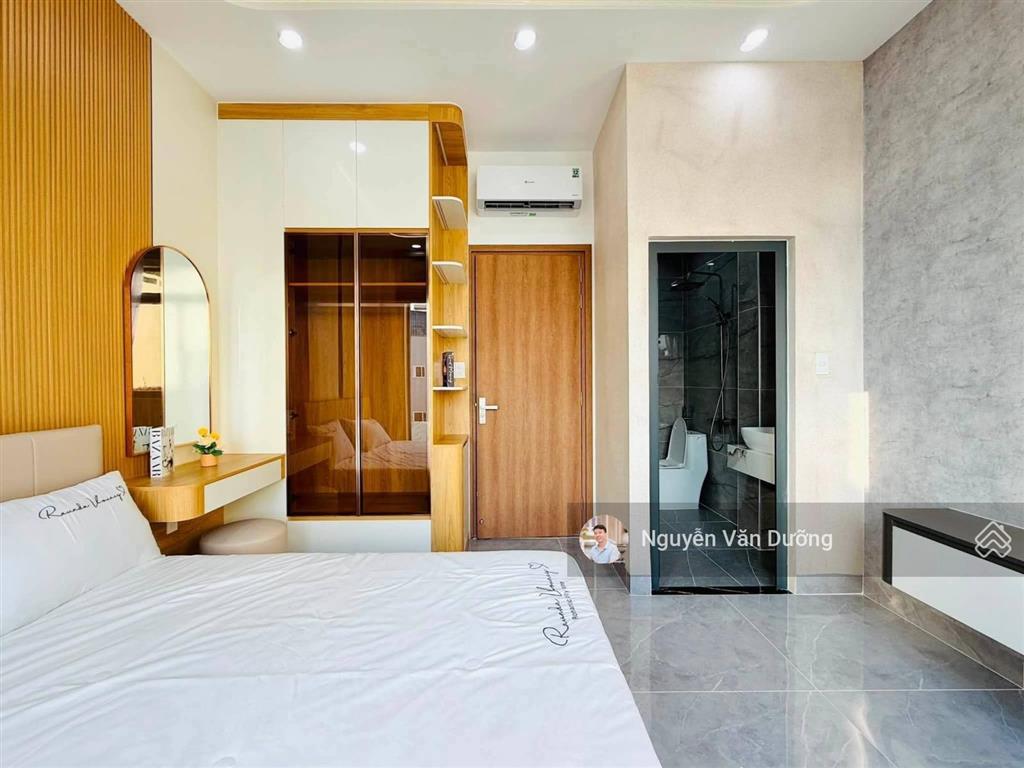 Phải thật nhanh! lô góc phố thái thịnh, ngõ nông, ô tô đỗ cổng, dân xây, ko quy hoạch 42m2 * 5t
