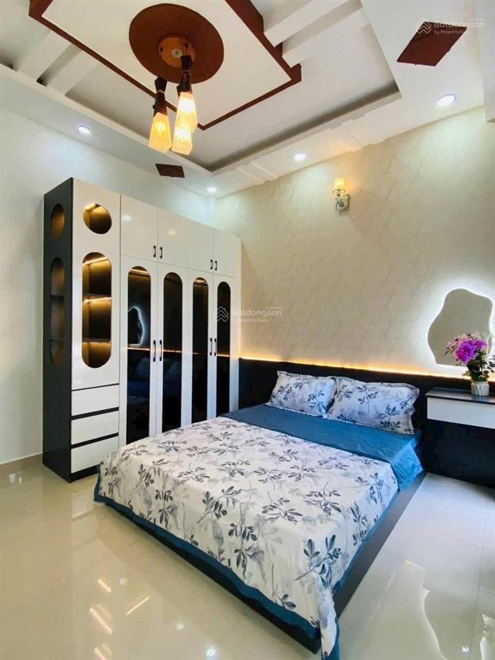 Siêu phẩm nhà phố láng hạ, ngõ thông gần phố, cách ô tô 38m, dt 40m2*5t, pháp lý sạch,giá nhỉnh 7tỷ