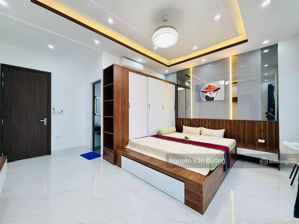 Hiếm có! nhà phố phạm ngọc thạch, ngõ ba gác, ô tô đỗ, gần đại học y và vincom, dt 39m² * 5t