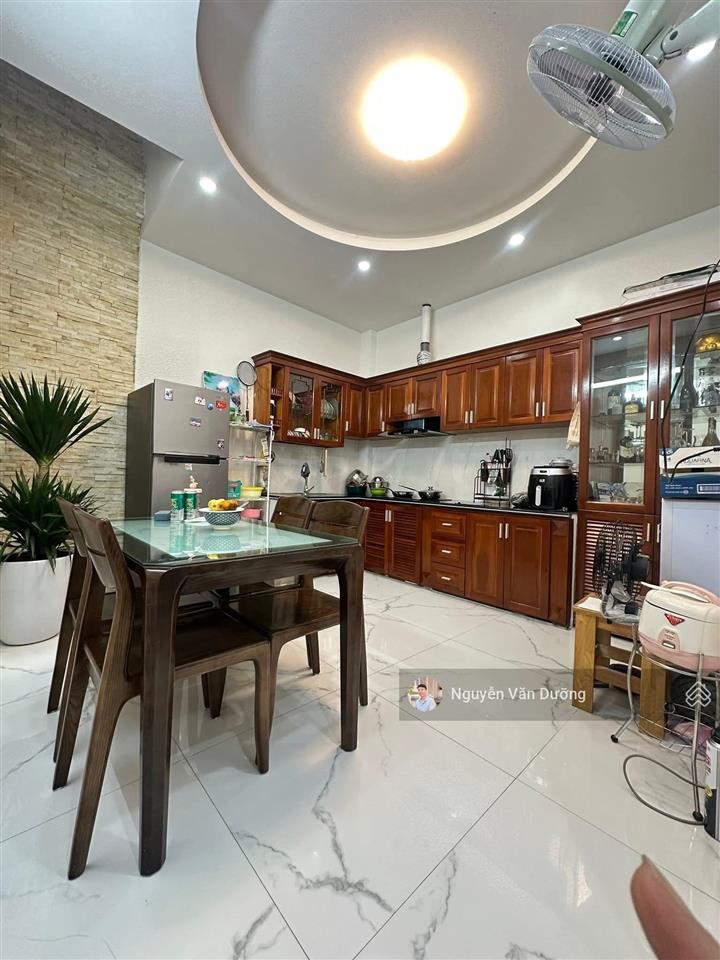 Thật nhanh! nhỉnh 7t có nhà phố trần hữu tước, ngõ ba gác thông, ô tô 30m, sân xe riêng, 40m²*5t