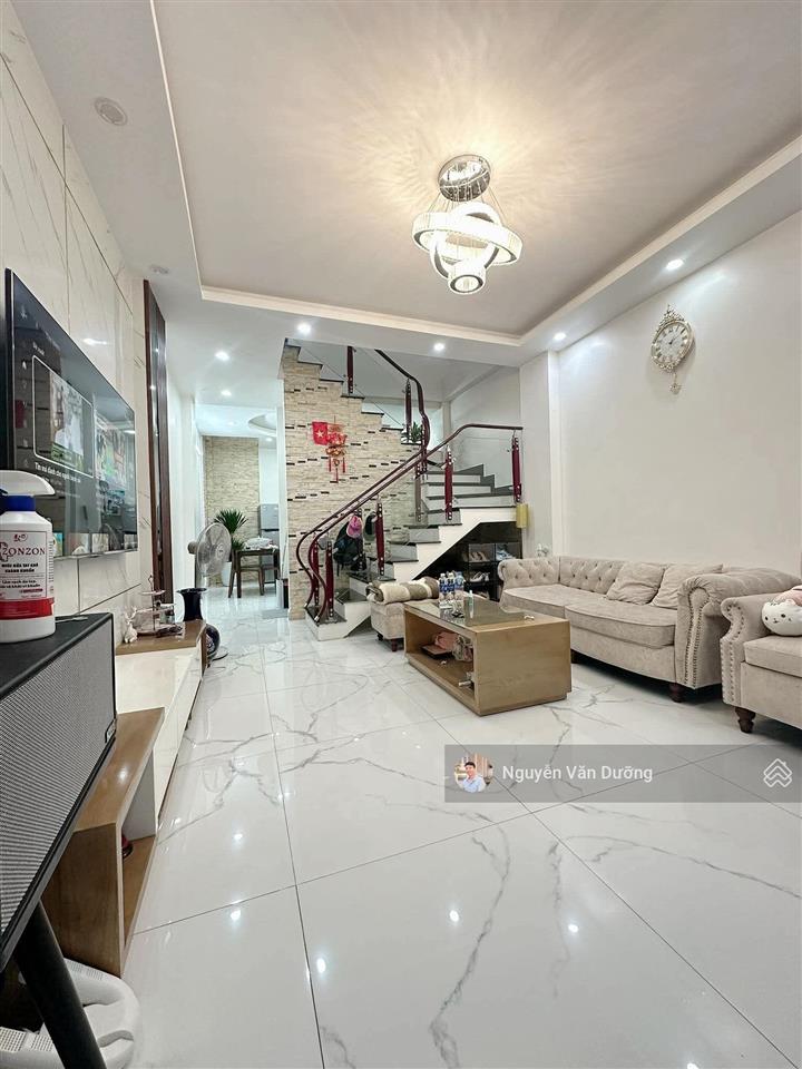 Thật nhanh! nhỉnh 7t có nhà phố trần hữu tước, ngõ ba gác thông, ô tô 30m, sân xe riêng, 40m²*5t