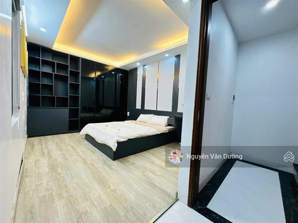 Gấp! phố nguyễn lương bằng, hv ngân hàng, ngõ thông, ô tô 45m, sân xe riêng, ko quy hoạch, 38m²*5t