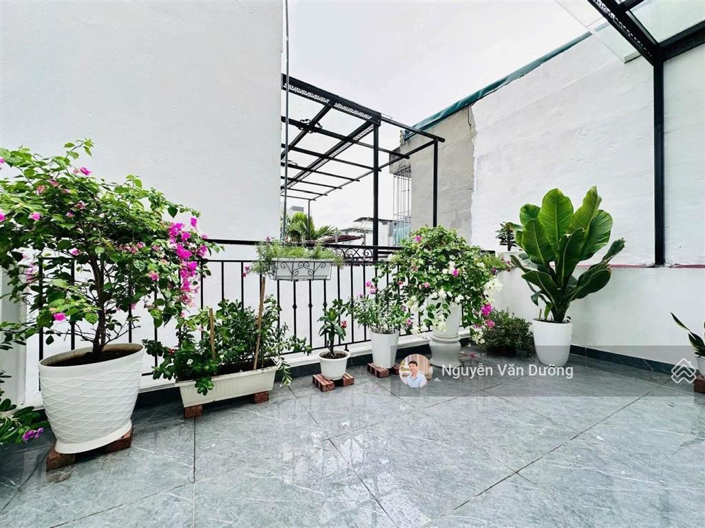 Đẹp từng cm! nhà phố đặng tiến đông, thang máy, kinh doanh, ô tô sát nhà, sân xe riêng, 38m2 * 6t
