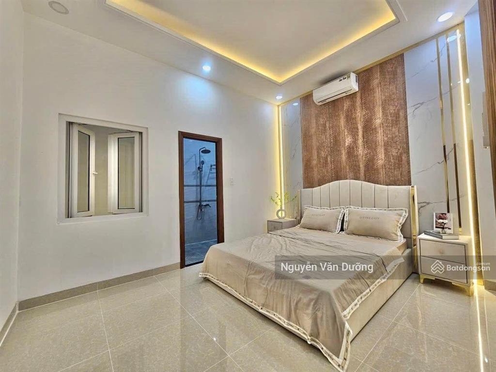 Hot! nhà riêng hào nam, sát phố, ngõ ba gác thông kinh doanh, nhà dân xây, dt 44m2*5t