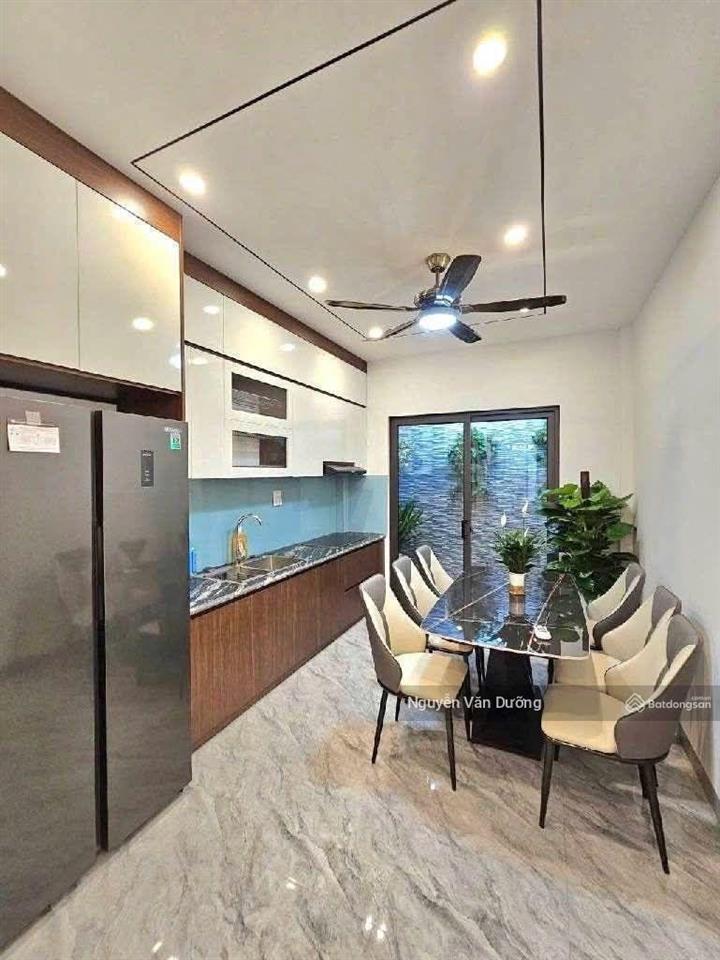 Hiếm có nhà vũ ngọc phan ngõ ba gác tránh, gần phố, ôtô cách 40m, dân xây, giá mềm bất ngờ, 38m2*5t