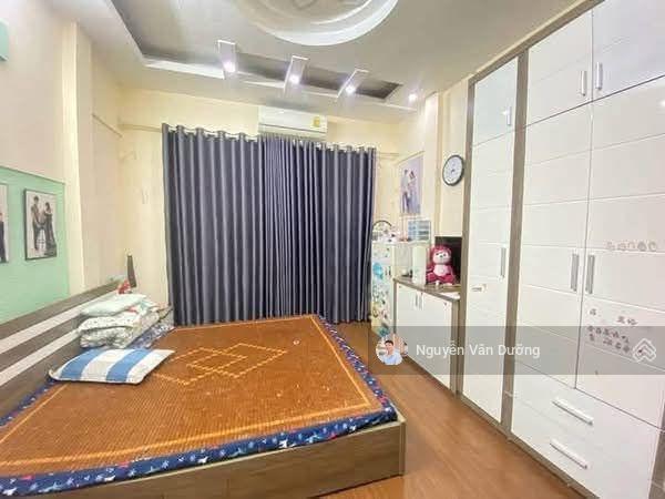 Cắt lỗ! lô góc phố chùa bộc, ngõ thông kinh doanh, gần phố, dân xây, sân xe riêng, ko qh, 40m2*5t